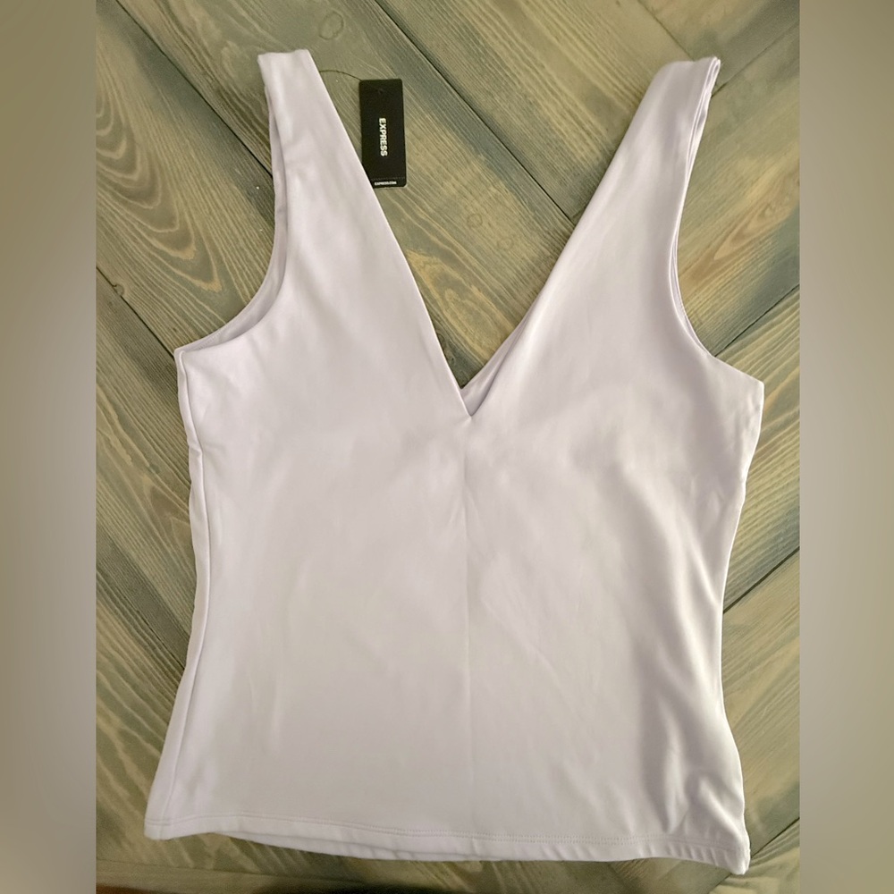 NWT Express Body Contour V Neck Top